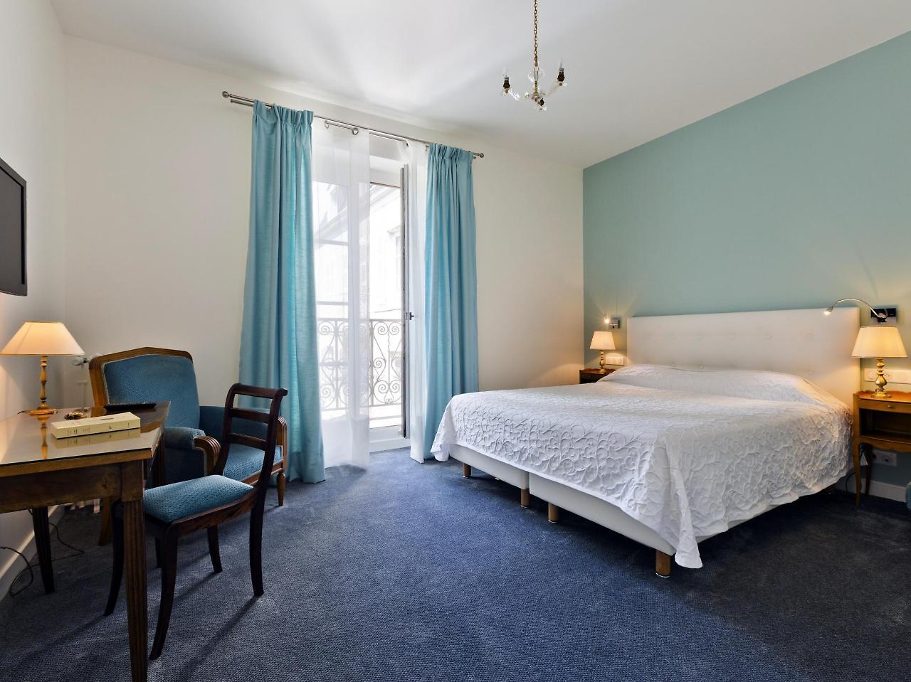 Logis Hotel Royal Saint-Mart Royat Exteriör bild